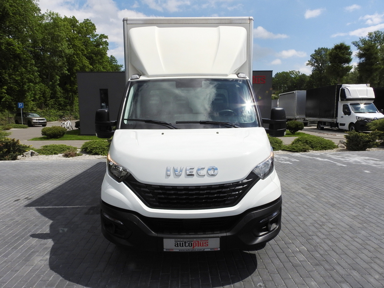 IVECO DAILY 35S14 8 PALLETS CRUISE CONTROL TWIN WHEELS AIR CONDITIONING 140HP - Фургон-рефрижератор: фото 5 IVECO DAILY 35S14 8 PALLETS CRUISE CONTROL TWIN WHEELS AIR CONDITIONING 140HP - Фургон-рефрижератор: фото 5