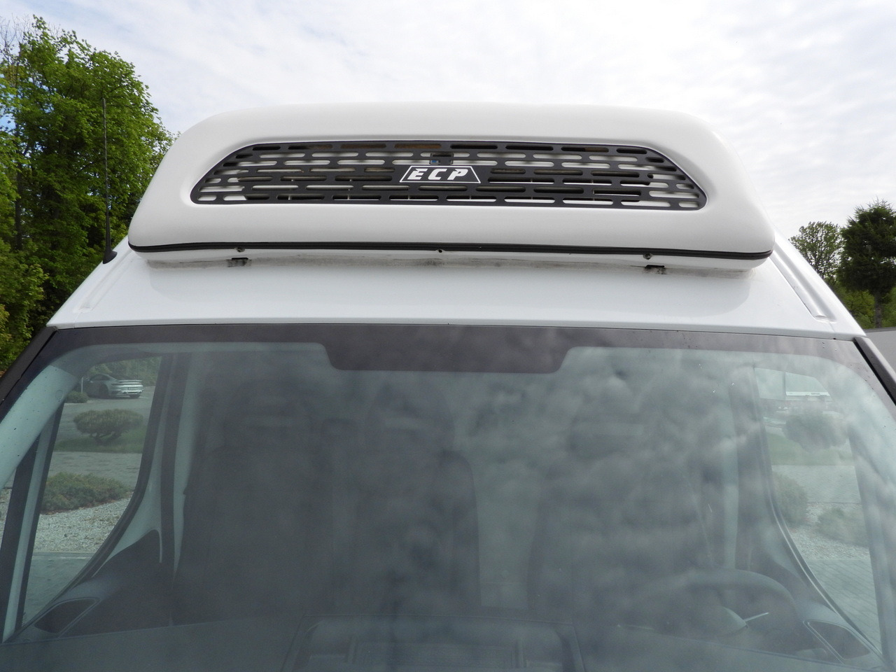 Фургон-рефрижератор IVECO DAILY 35S14 REFRIGERATOR VAN -10*C POWER SUPPLY 230V CRUISE CONTROL AUTOMATIC TRANSMISSION HI-MATIC AIR CONDITIONING  140HP: фото 18