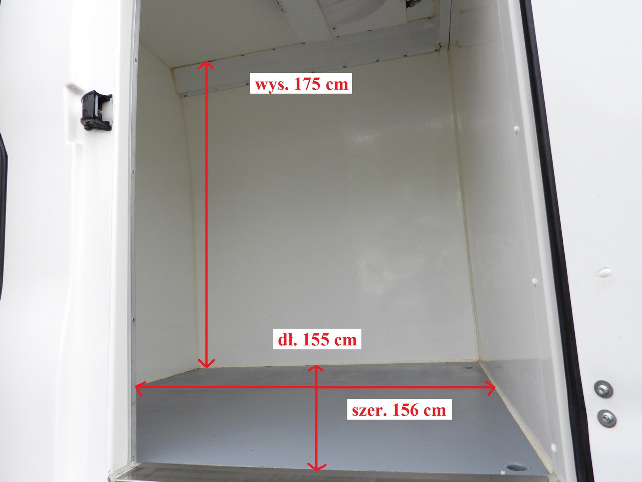 Фургон-рефрижератор IVECO DAILY 35S14 REFRIGERATOR VAN -10*C POWER SUPPLY 230V CRUISE CONTROL AUTOMATIC TRANSMISSION HI-MATIC AIR CONDITIONING  140HP: фото 15