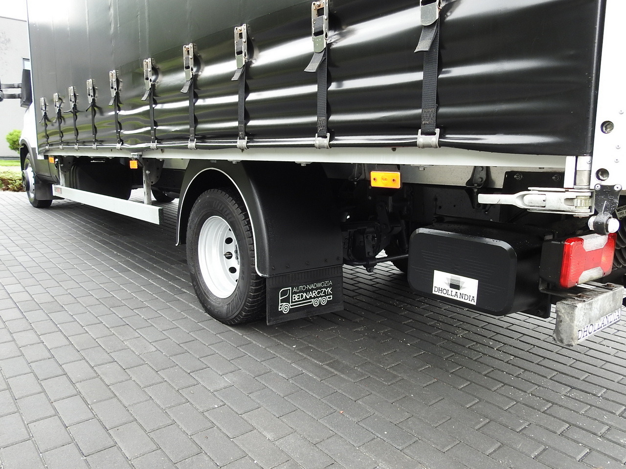 Тентованный грузовик IVECO DAILY 70C18 TARPAULIN LIFT 12 PALLETS WEBASTO CRUISE CONTROL TWIN WHEELS AIR CONDITIONING  180HP: фото 23