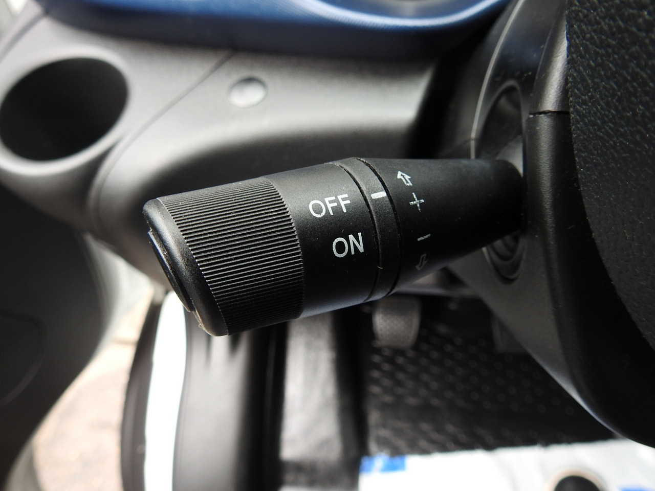 Тентованный грузовик IVECO DAILY 70C18 TARPAULIN LIFT 12 PALLETS WEBASTO CRUISE CONTROL TWIN WHEELS AIR CONDITIONING  180HP: фото 35