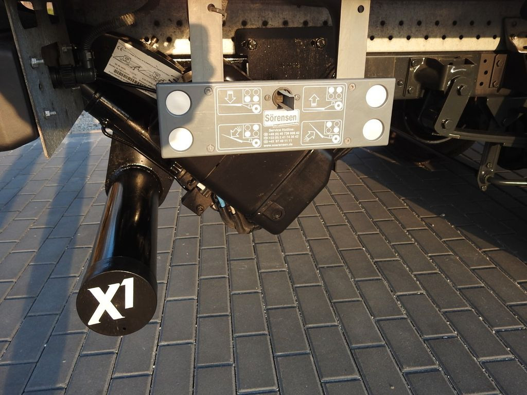 Фургон с закрытым кузовом Iveco DAILY 35S16 KOFFER AUFZUG 8 PALETTEN TEMPOMAT: фото 19