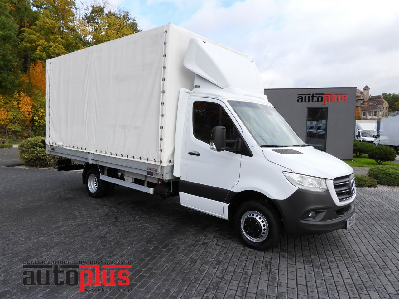 MERCEDES SPRINTER 316 TARPAULIN 10 PALLETS TWIN WHEELS AIR CONDITIONING 165HP - Тентованный фургон: фото 1 MERCEDES SPRINTER 316 TARPAULIN 10 PALLETS TWIN WHEELS AIR CONDITIONING 165HP - Тентованный фургон: фото 1