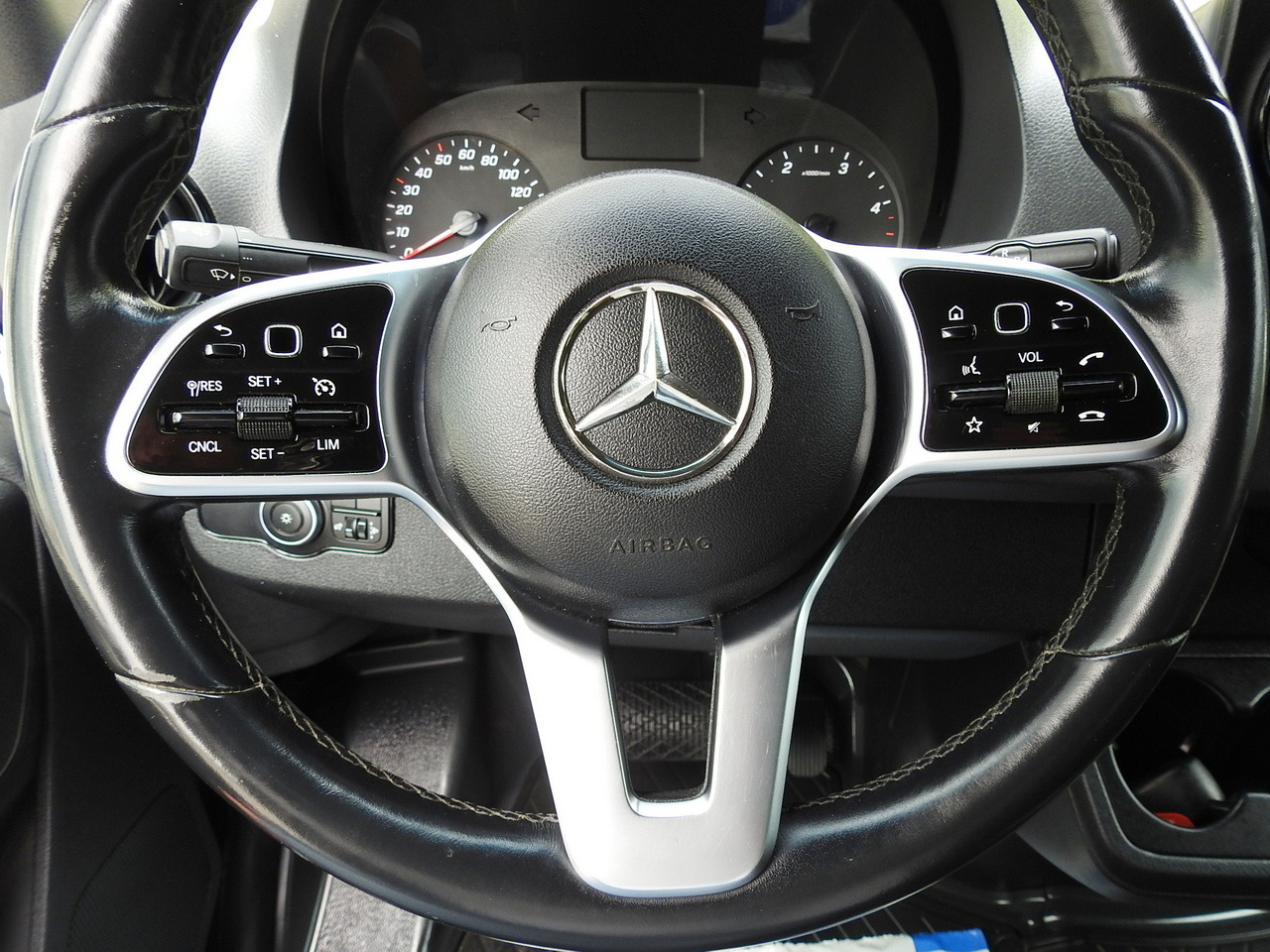 Цельнометаллический фургон MERCEDES SPRINTER BOX DELIVERY VAN 5 SEATS CRUISE CONTROL NAVIGATION AIR CONDITIONING AUTOMATIC TRANSMISSION 160HP: фото 29 Цельнометаллический фургон MERCEDES SPRINTER BOX DELIVERY VAN 5 SEATS CRUISE CONTROL NAVIGATION AIR CONDITIONING AUTOMATIC TRANSMISSION 160HP: фото 29