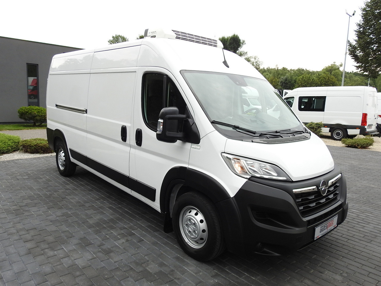 OPEL MOVANO REFRIGERATOR VAN 0*C HEATING FUNCTION AIR CONDITIONING 140HP - Фургон-рефрижератор: фото 4 OPEL MOVANO REFRIGERATOR VAN 0*C HEATING FUNCTION AIR CONDITIONING 140HP - Фургон-рефрижератор: фото 4