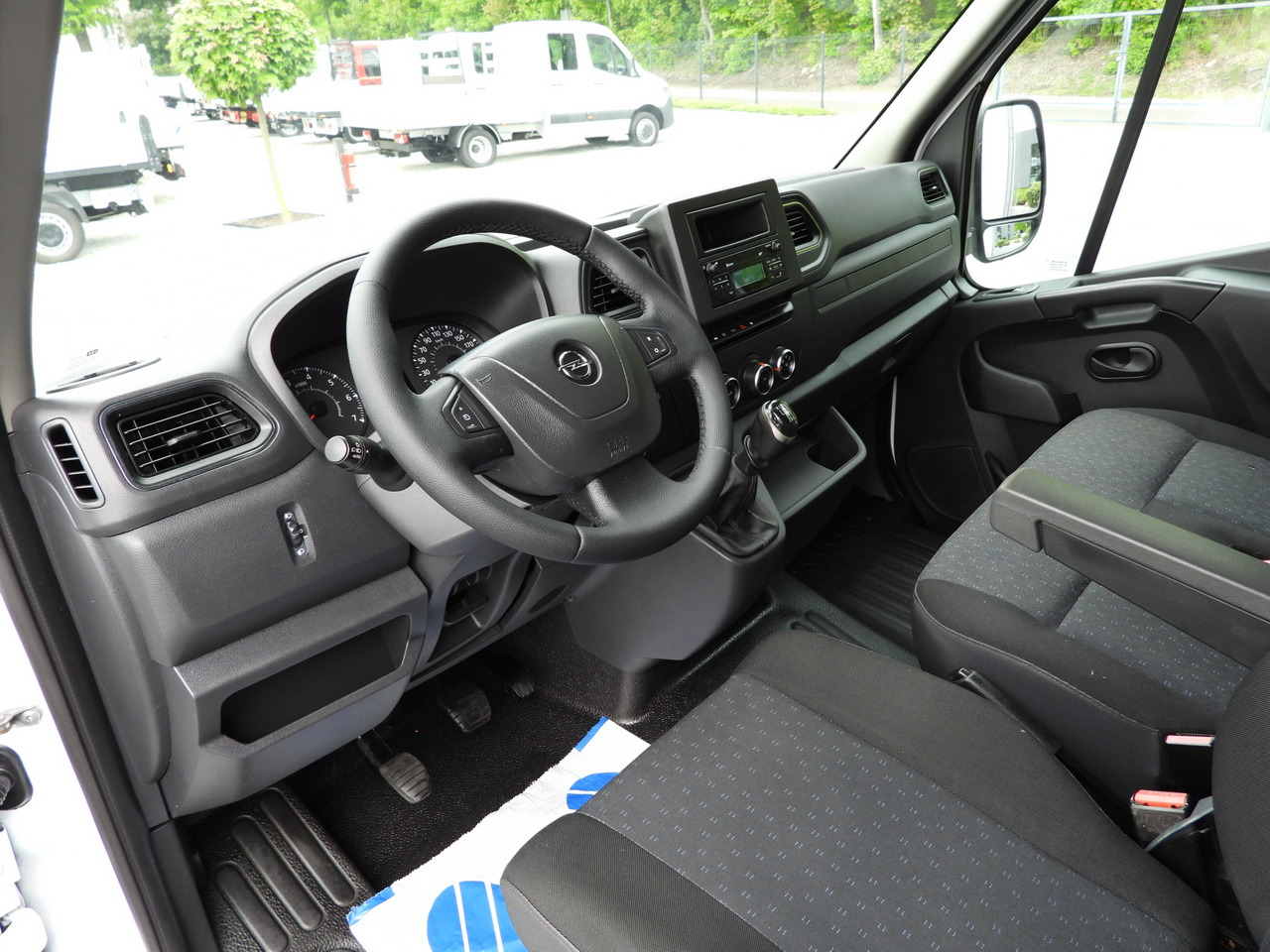 OPEL MOVANO TARPAULIN LIFT 9 PALLETS WEBASTO CRUISE CONTROL LED LIGHTS PNEUMATICS AIR CONDITIONING 165HP - Тентованный фургон: фото 2 OPEL MOVANO TARPAULIN LIFT 9 PALLETS WEBASTO CRUISE CONTROL LED LIGHTS PNEUMATICS AIR CONDITIONING 165HP - Тентованный фургон: фото 2