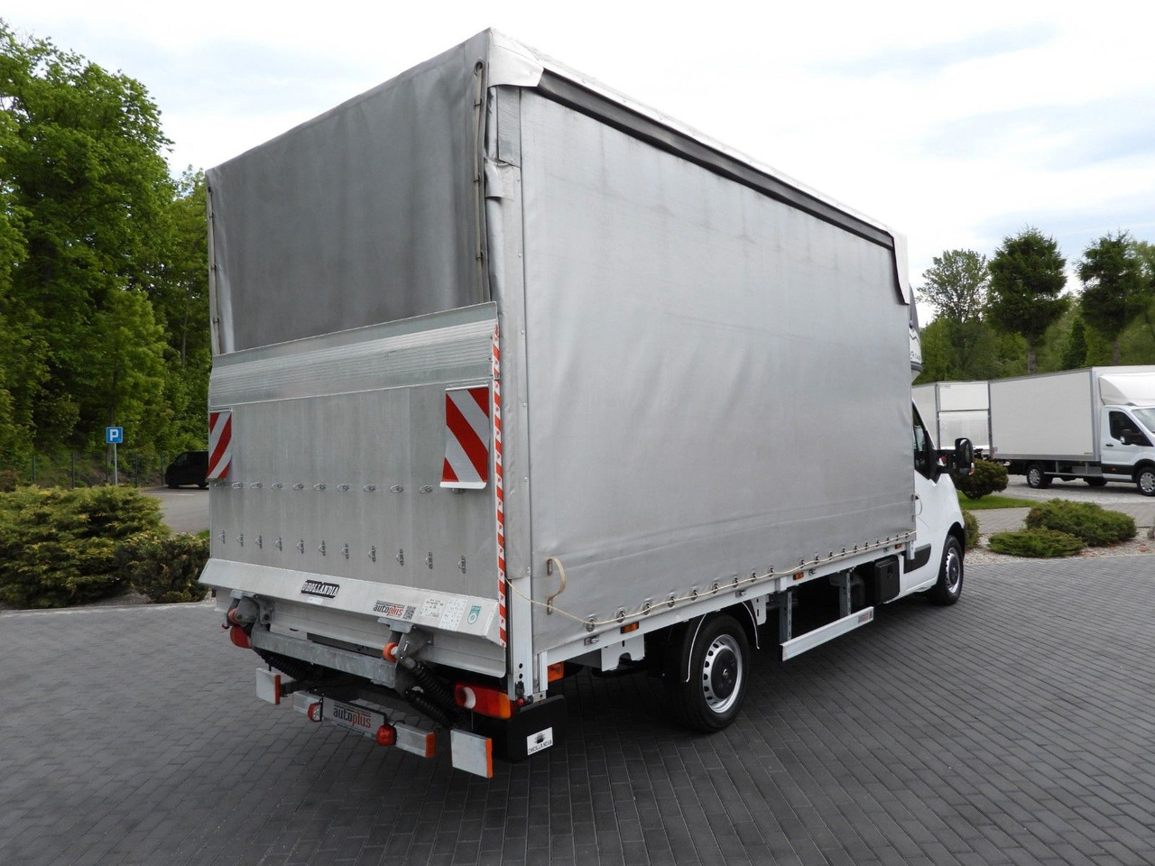 Opel MOVANO PRITSCHE PLANE AUFZUG 9 PALETTEN WEBASTO - Тентованный фургон: фото 3 Opel MOVANO PRITSCHE PLANE AUFZUG 9 PALETTEN WEBASTO - Тентованный фургон: фото 3