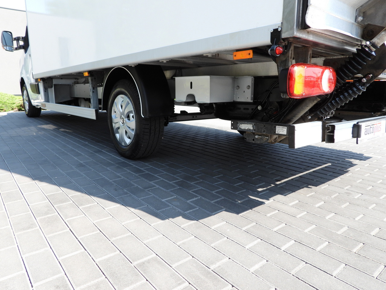 Фургон с закрытым кузовом RENAULT MASTER  BOX LIFT 8 PALLETS CRUISE CONTROL LED LIGHTS AIR CONDITIONING  165HP: фото 17