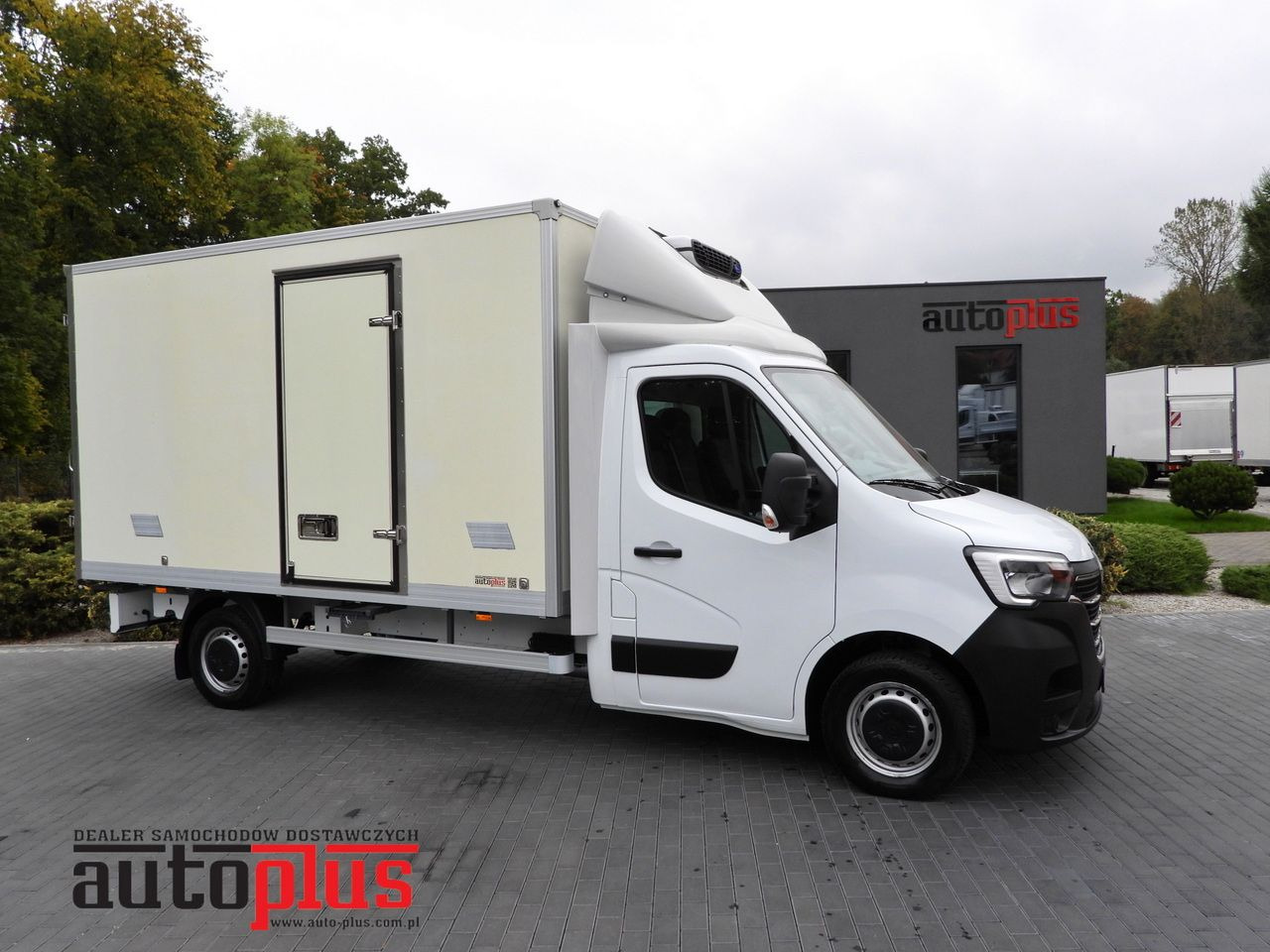 RENAULT MASTER REGRIGERATOR BOX 0*C LED LIGHTS AIR CONDITIONING  165HP - Фургон-рефрижератор: фото 1 RENAULT MASTER REGRIGERATOR BOX 0*C LED LIGHTS AIR CONDITIONING  165HP - Фургон-рефрижератор: фото 1