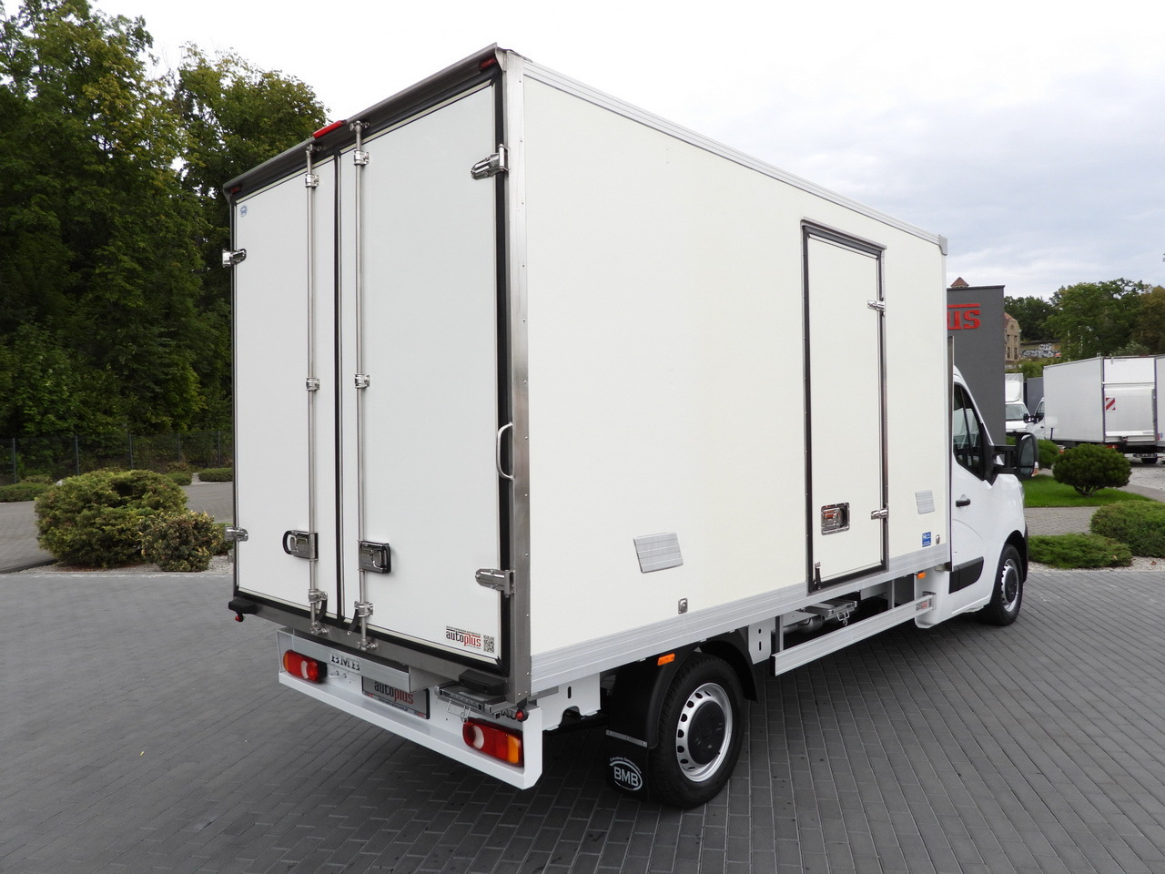 RENAULT MASTER REGRIGERATOR BOX 1*C LED LIGHTS AIR CONDITIONING 165HP - Фургон-рефрижератор: фото 3 RENAULT MASTER REGRIGERATOR BOX 1*C LED LIGHTS AIR CONDITIONING 165HP - Фургон-рефрижератор: фото 3