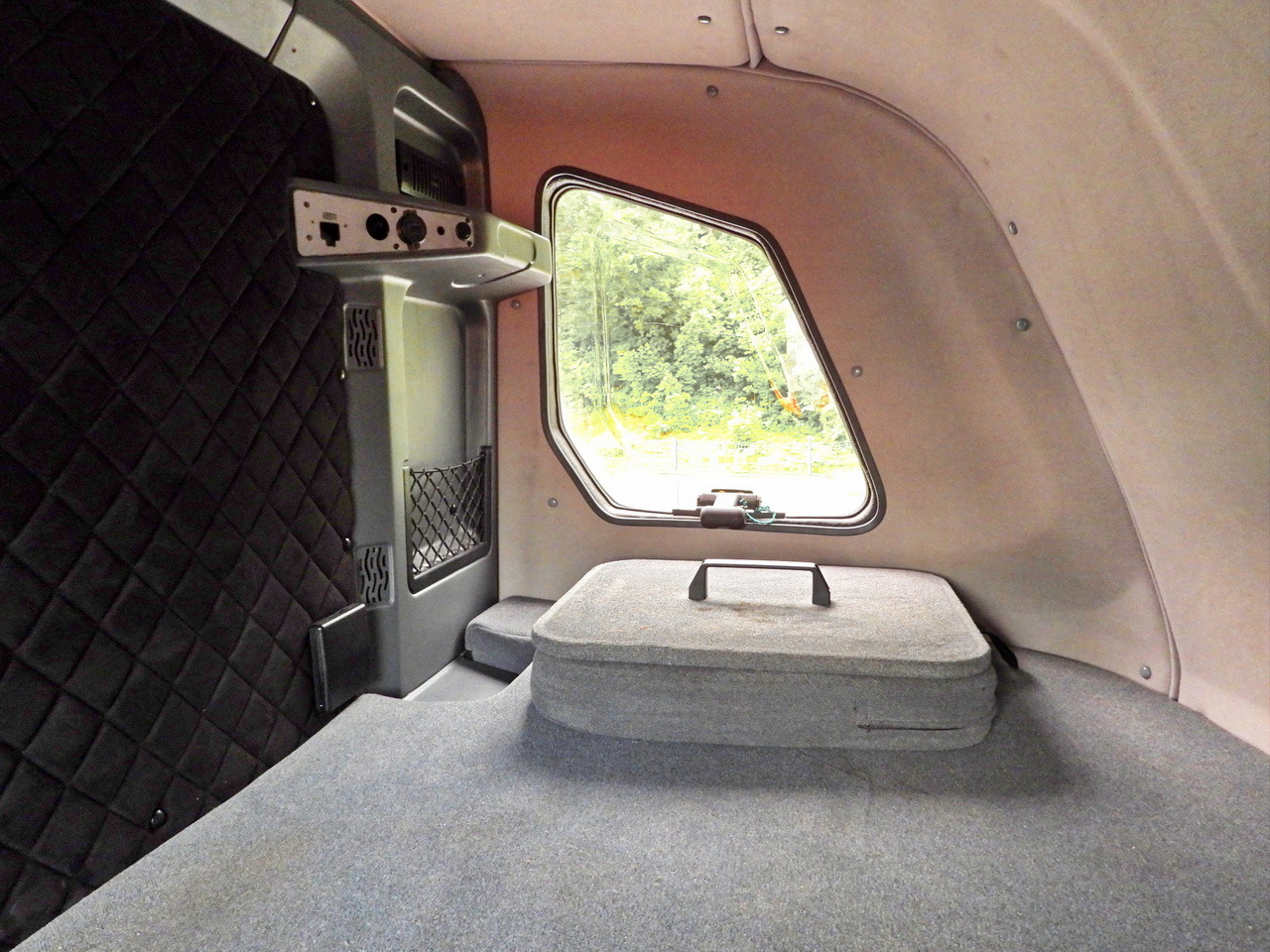 Тентованный фургон RENAULT MASTER  TARPAULIN 10 PALLETS CRUISE CONTROL LED LIGHTS AIR CONDITIONING  165HP: фото 38