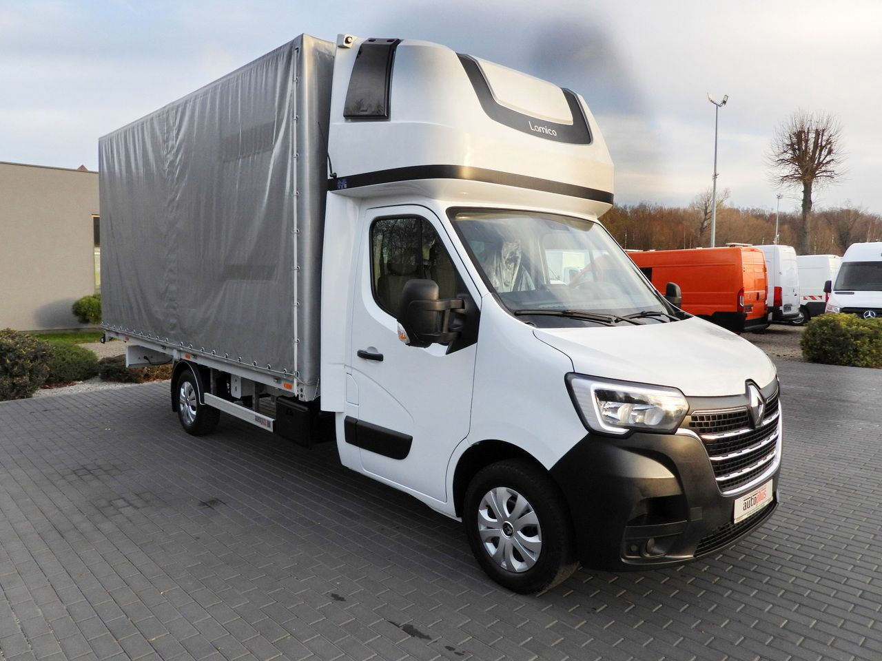 RENAULT MASTER TARPAULIN 10 PALLETS WEBASTO CRUISE CONTROL LED LIGHTS PNEUMATICS AIR CONDITIONING 165HP - Тентованный фургон: фото 4 RENAULT MASTER TARPAULIN 10 PALLETS WEBASTO CRUISE CONTROL LED LIGHTS PNEUMATICS AIR CONDITIONING 165HP - Тентованный фургон: фото 4