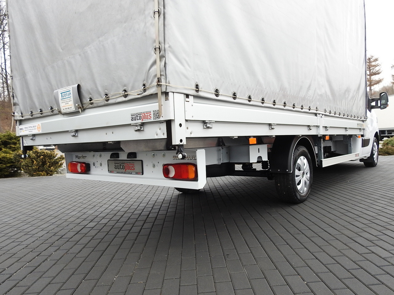 Тентованный фургон RENAULT MASTER TARPAULIN 10 PALLETS WEBASTO CRUISE CONTROL LED LIGHTS PNEUMATICS AIR CONDITIONING 165HP: фото 26 Тентованный фургон RENAULT MASTER TARPAULIN 10 PALLETS WEBASTO CRUISE CONTROL LED LIGHTS PNEUMATICS AIR CONDITIONING 165HP: фото 26