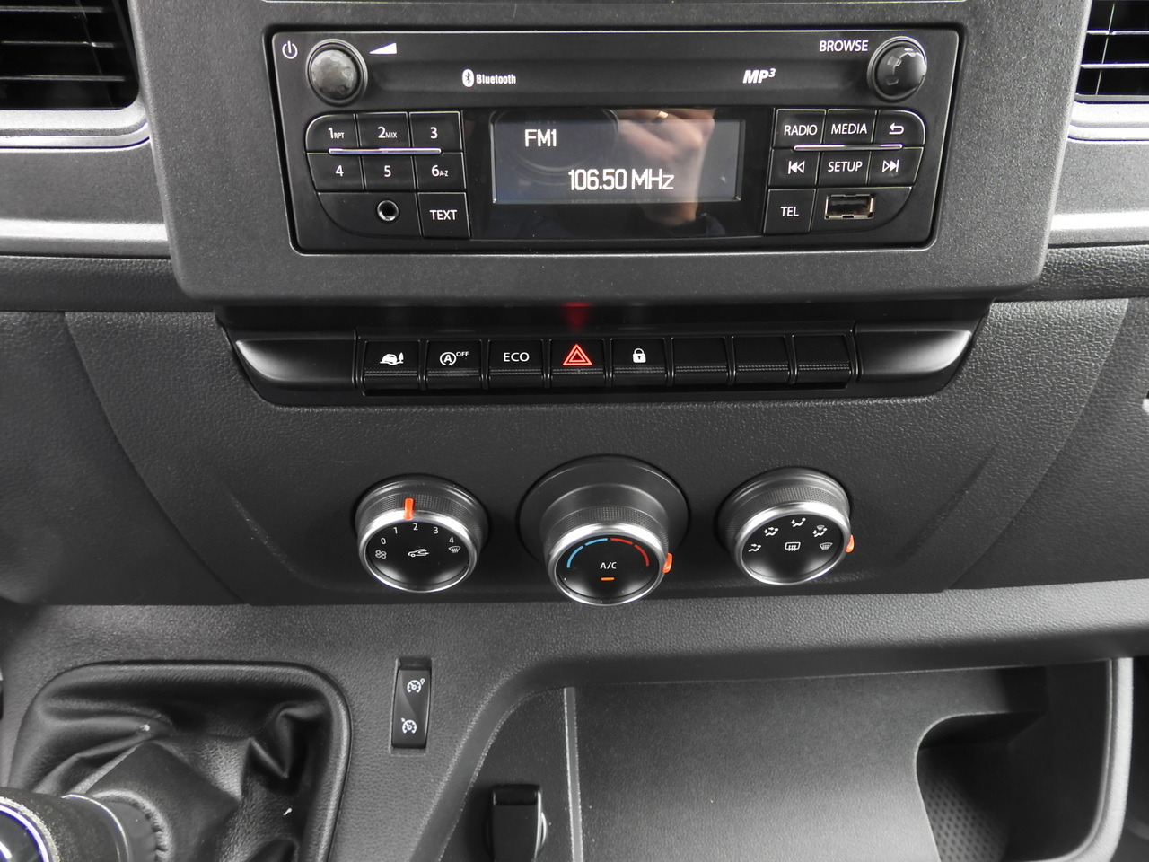 Тентованный фургон RENAULT MASTER TARPAULIN 10 PALLETS WEBASTO CRUISE CONTROL LED LIGHTS PNEUMATICS AIR CONDITIONING 165HP: фото 35 Тентованный фургон RENAULT MASTER TARPAULIN 10 PALLETS WEBASTO CRUISE CONTROL LED LIGHTS PNEUMATICS AIR CONDITIONING 165HP: фото 35