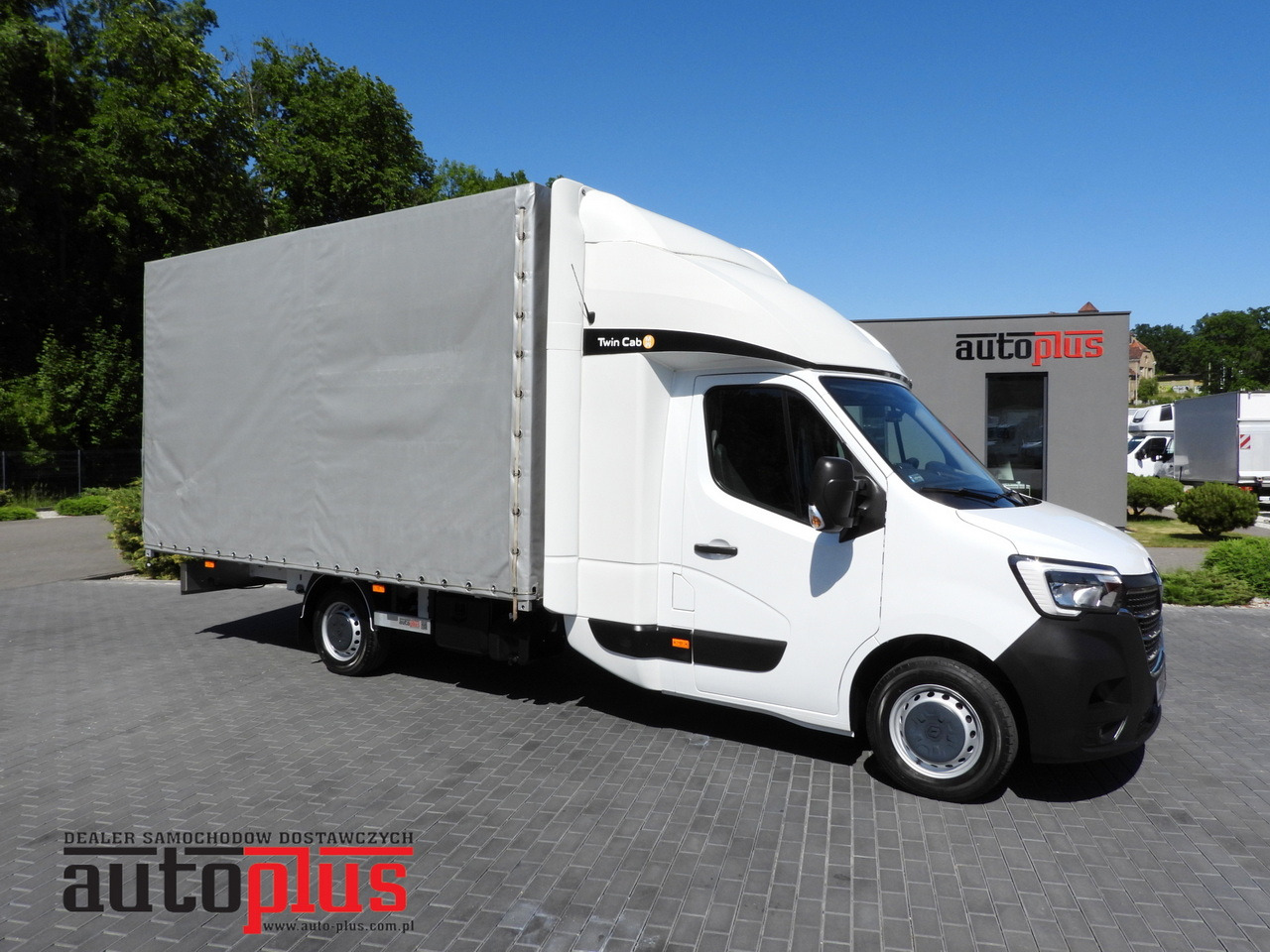 RENAULT MASTER TARPAULIN 10 PALLETS WEBASTO CRUISE CONTROL LED LIGHTS PNEUMATICS AIR CONDITIONING 165HP - Тентованный фургон: фото 1 RENAULT MASTER TARPAULIN 10 PALLETS WEBASTO CRUISE CONTROL LED LIGHTS PNEUMATICS AIR CONDITIONING 165HP - Тентованный фургон: фото 1