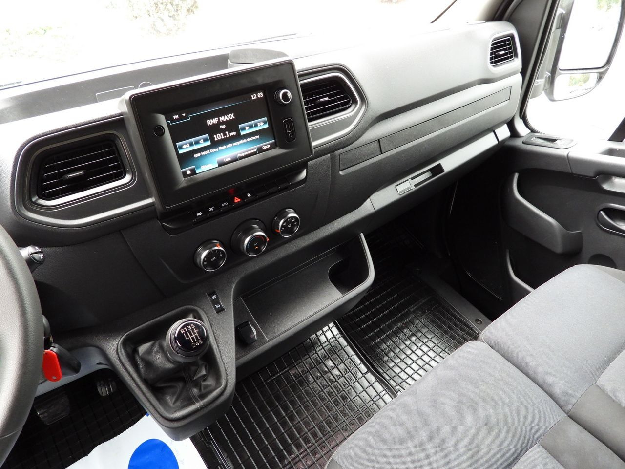 Тентованный фургон RENAULT MASTER TARPAULIN 12 PALLETS WEBASTO CRUISE CONTROL NAVIGATION LED LIGHTS PNEUMATICS AIR CONDITIONING  165HP: фото 31