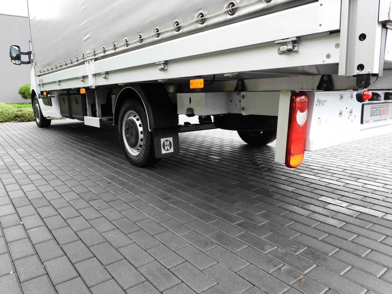 Тентованный фургон RENAULT MASTER TARPAULIN 12 PALLETS WEBASTO CRUISE CONTROL NAVIGATION LED LIGHTS PNEUMATICS AIR CONDITIONING  165HP: фото 16