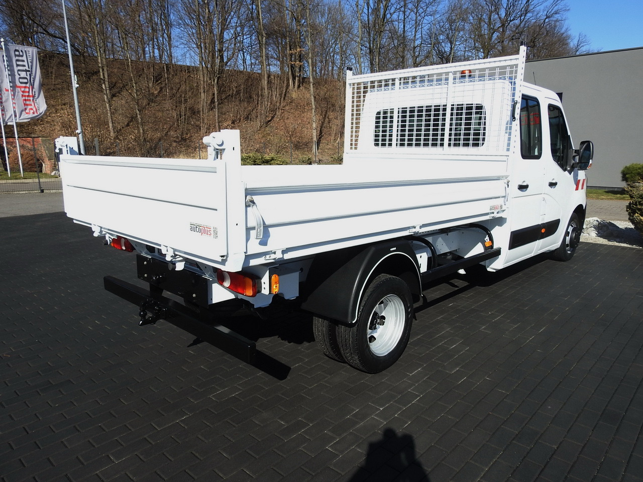 RENAULT MASTER TIPPER DOUBLE CABIN DOKA 6 SEATS CRUISE CONTROL AIR CONDITIONING LED LIGHTS TWIN WHEELS  130HP в лизинг RENAULT MASTER TIPPER DOUBLE CABIN DOKA 6 SEATS CRUISE CONTROL AIR CONDITIONING LED LIGHTS TWIN WHEELS  130HP: фото 13