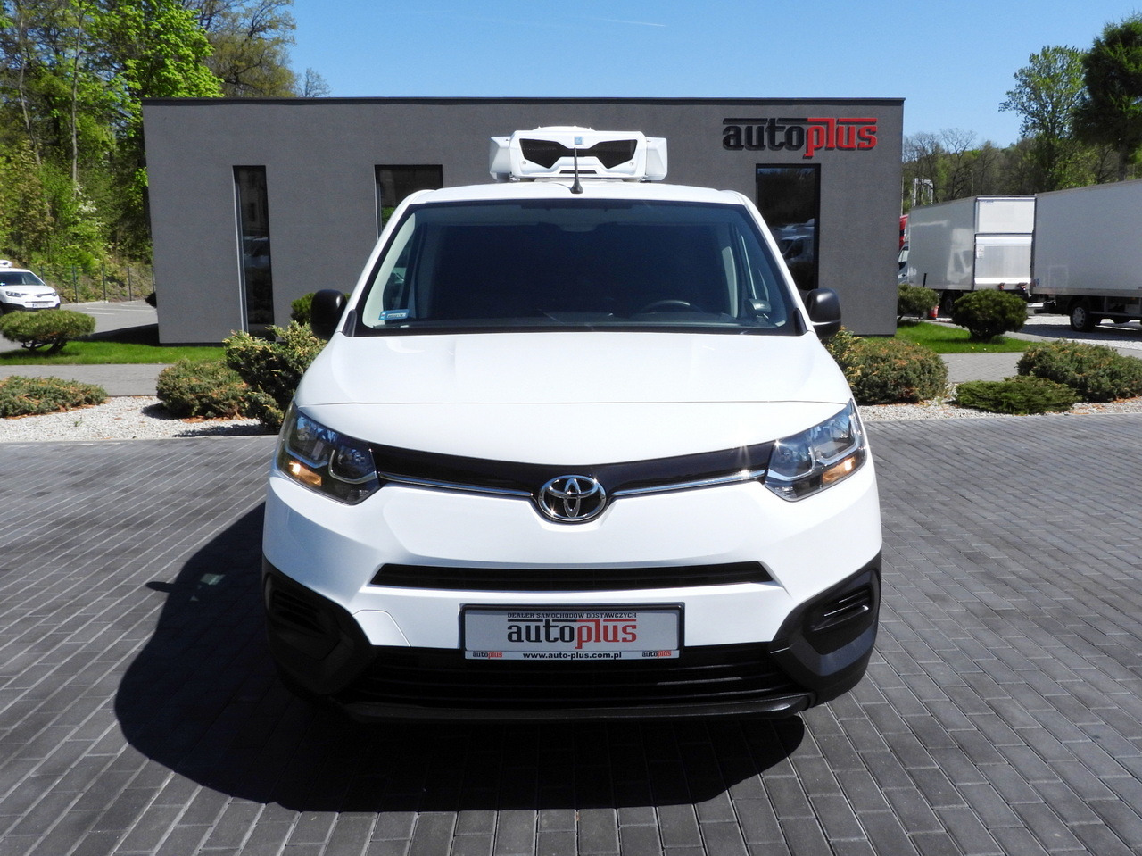 TOYOTA PROACE CITY REFRIGERATOR VAN -15*C POWER SUPPLY 230V CRUISE CONTROL AIR CONDITIONING 100HP - Фургон-рефрижератор: фото 5 TOYOTA PROACE CITY REFRIGERATOR VAN -15*C POWER SUPPLY 230V CRUISE CONTROL AIR CONDITIONING 100HP - Фургон-рефрижератор: фото 5