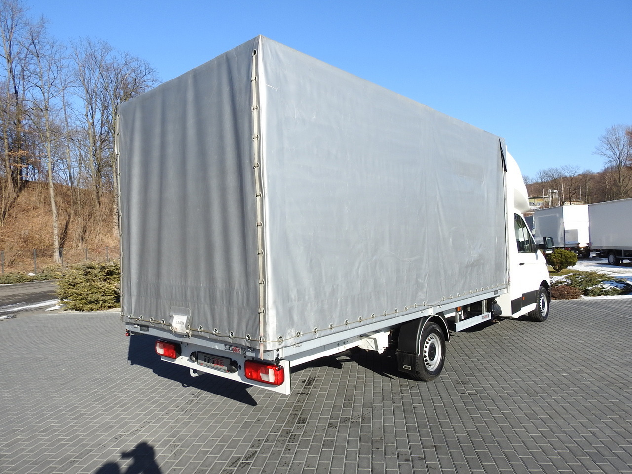 VOLKSWAGEN CRAFTER TARPAULIN 10 PALLETS WEBASTO CRUISE CONTROL AIR CONDITIONING LED LIGHTS PNEUMATICS 180HP - Тентованный фургон: фото 3 VOLKSWAGEN CRAFTER TARPAULIN 10 PALLETS WEBASTO CRUISE CONTROL AIR CONDITIONING LED LIGHTS PNEUMATICS 180HP - Тентованный фургон: фото 3