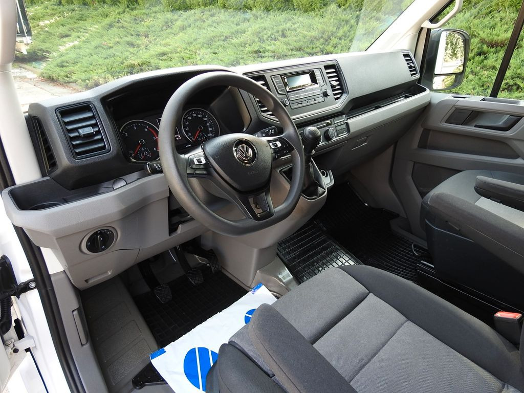 Volkswagen CRAFTER PRITSCHE PLANE 10 PALETTEN WEBASTO A/C - Тентованный фургон, Грузопассажирский фургон: фото 2 Volkswagen CRAFTER PRITSCHE PLANE 10 PALETTEN WEBASTO A/C - Тентованный фургон, Грузопассажирский фургон: фото 2