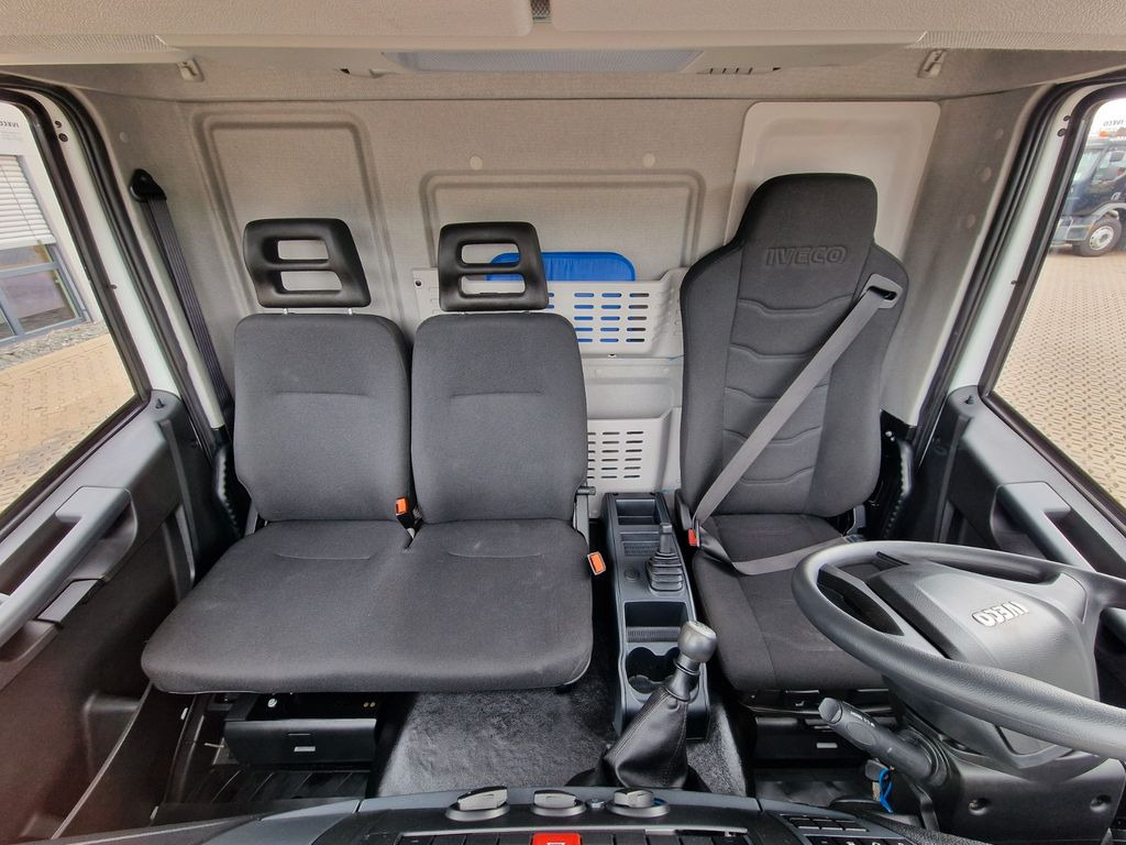 Грузовик с закрытым кузовом Iveco Eurocargo 75-160 / Ldbw / Rückfahrkamera Iveco Eurocargo 75-160 / Ldbw / Rückfahrkamera: фото 21 Грузовик с закрытым кузовом Iveco Eurocargo 75-160 / Ldbw / Rückfahrkamera Iveco Eurocargo 75-160 / Ldbw / Rückfahrkamera: фото 21