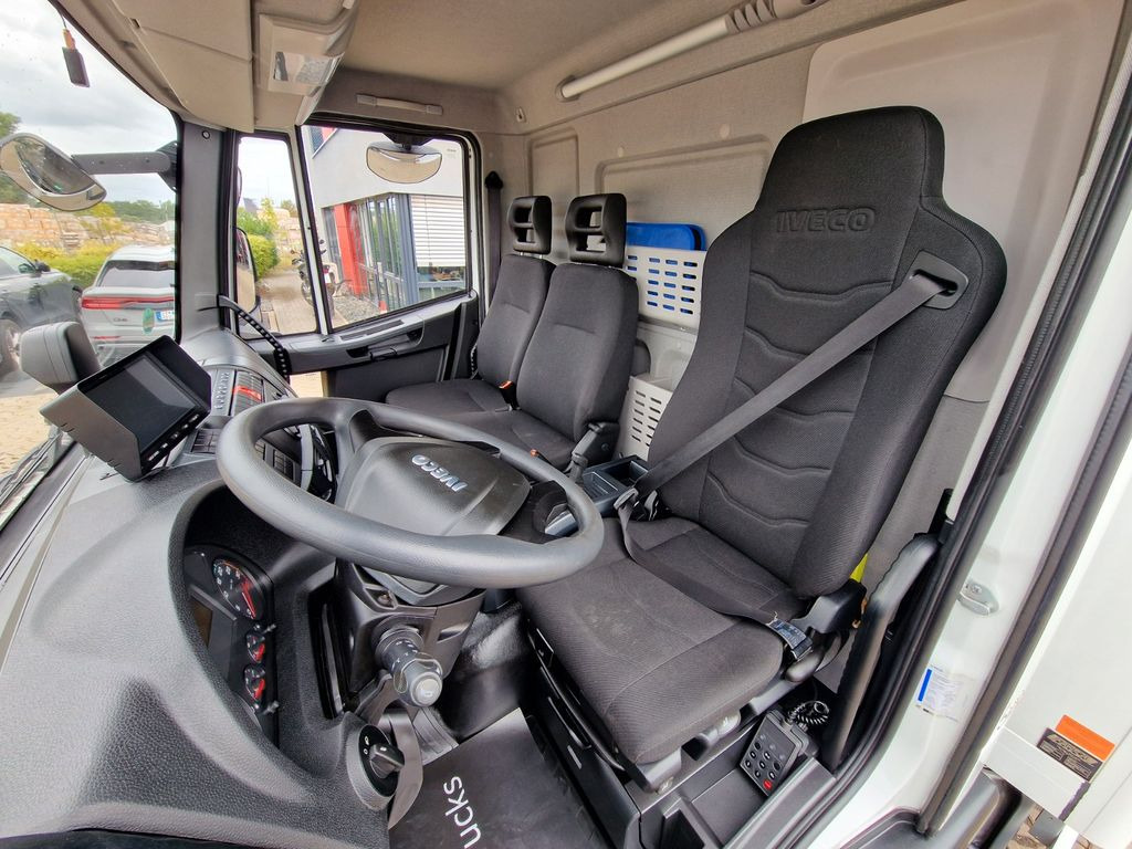 Грузовик с закрытым кузовом Iveco Eurocargo 75-160 / Ldbw / Rückfahrkamera Iveco Eurocargo 75-160 / Ldbw / Rückfahrkamera: фото 18 Грузовик с закрытым кузовом Iveco Eurocargo 75-160 / Ldbw / Rückfahrkamera Iveco Eurocargo 75-160 / Ldbw / Rückfahrkamera: фото 18