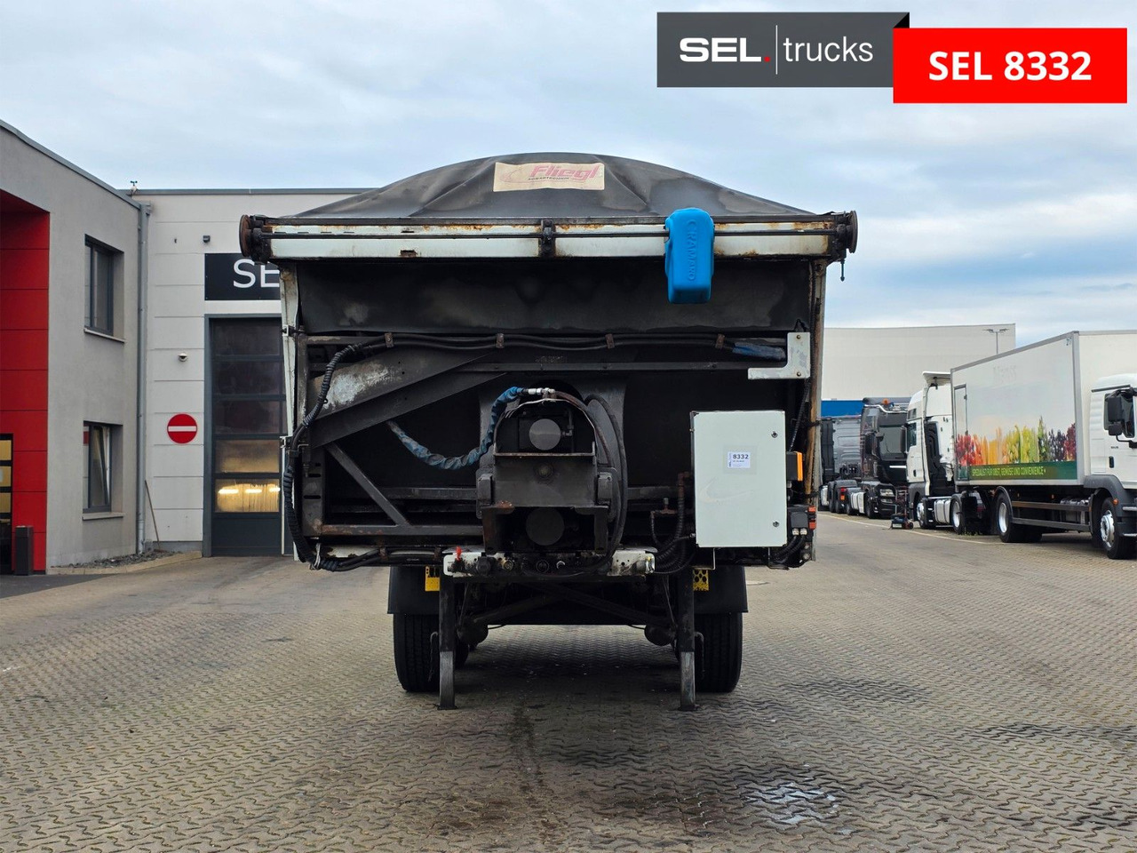 Kässbohrer ASS 372 Schwergut / mit Abschiebetec. / Asphalt - Самосвальный полуприцеп: фото 2 Kässbohrer ASS 372 Schwergut / mit Abschiebetec. / Asphalt - Самосвальный полуприцеп: фото 2