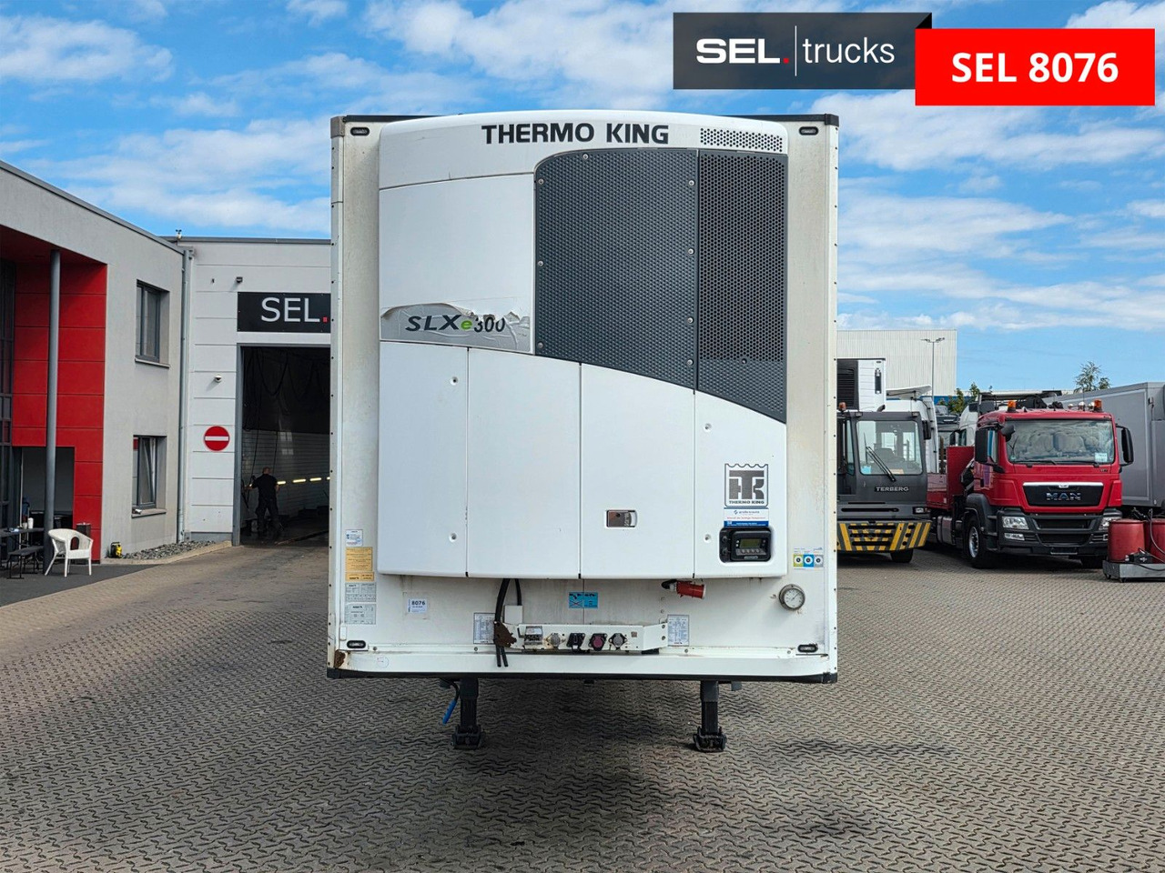 Schmitz Cargobull SKO 18/L - 13.4 FP 60 COOL / ROLLTOR - Полуприцеп-рефрижератор: фото 2 Schmitz Cargobull SKO 18/L - 13.4 FP 60 COOL / ROLLTOR - Полуприцеп-рефрижератор: фото 2