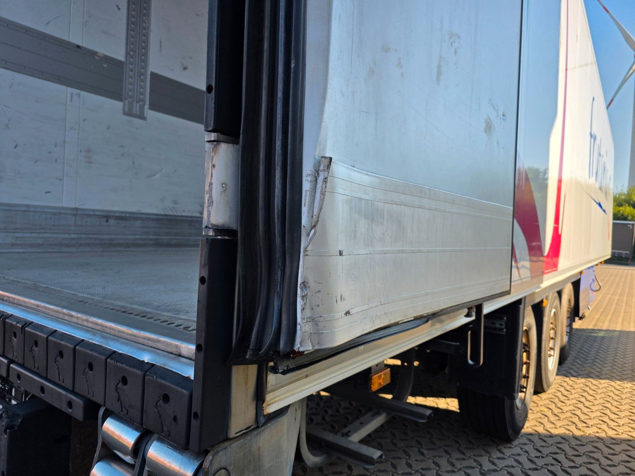 Полуприцеп-рефрижератор Schmitz Cargobull SKO 24/L13.4 FP 45 COOL 8/ Doppelstock: фото 46 Полуприцеп-рефрижератор Schmitz Cargobull SKO 24/L13.4 FP 45 COOL 8/ Doppelstock: фото 46