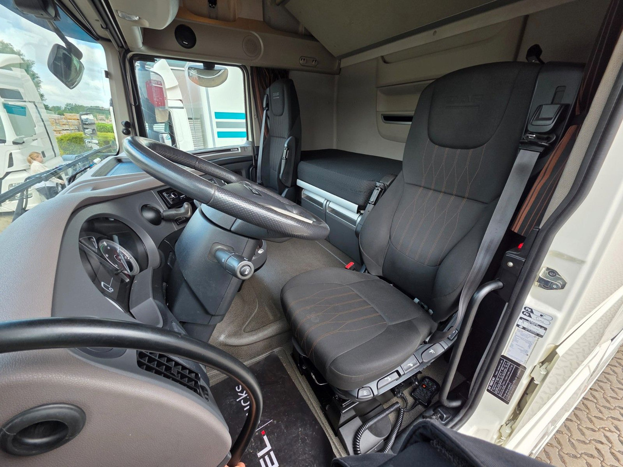 Тягач DAF XF 530 FT / ZF Intarder / Standklimaanlage / 6D: фото 15