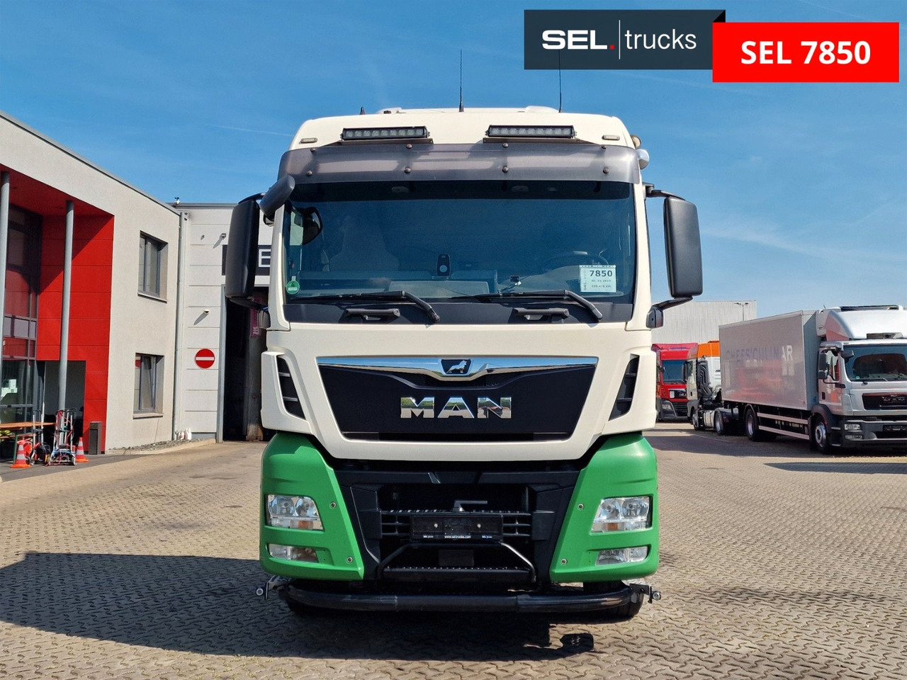 MAN TGX 18.460 4X2 BLS / Retarder / Kompressor - Тягач: фото 2 MAN TGX 18.460 4X2 BLS / Retarder / Kompressor - Тягач: фото 2