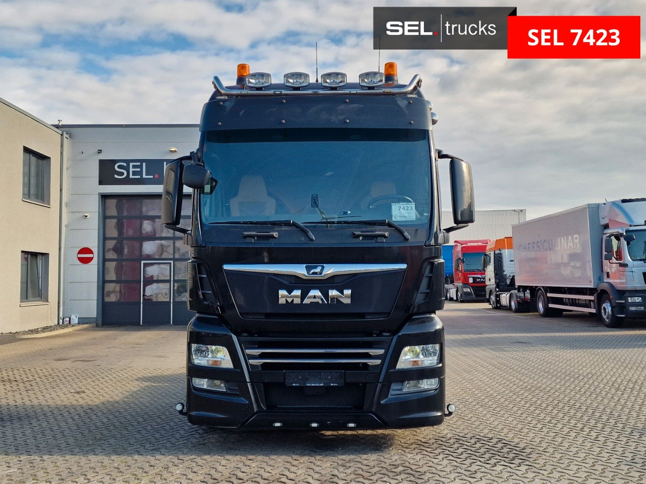 MAN TGX 18.500 4X2 LLS-U /Retarder/Xenon/Ledersitze - Тягач: фото 3 MAN TGX 18.500 4X2 LLS-U /Retarder/Xenon/Ledersitze - Тягач: фото 3
