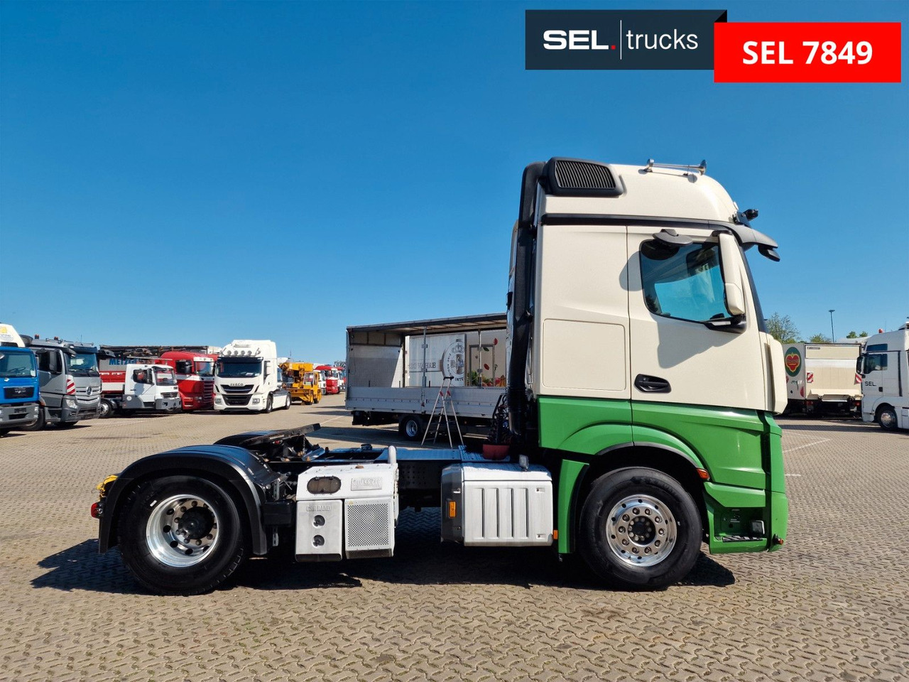 Mercedes-Benz Actros 1846 / Retarder / Kompressor / 6D - Тягач: фото 4 Mercedes-Benz Actros 1846 / Retarder / Kompressor / 6D - Тягач: фото 4