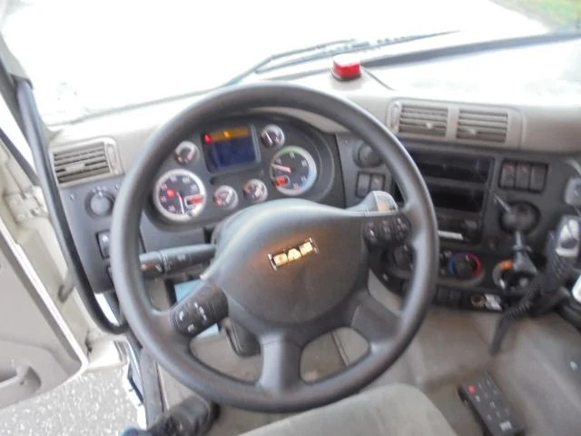Мусоровоз DAF CF 75.250 FAN 6X2: фото 12