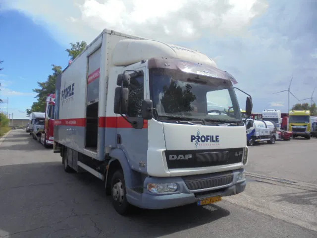 DAF LF 45 150 NL TRUCK SERVICE TRUCK MET COMPRESSOR - Грузовик с закрытым кузовом: фото 5 DAF LF 45 150 NL TRUCK SERVICE TRUCK MET COMPRESSOR - Грузовик с закрытым кузовом: фото 5