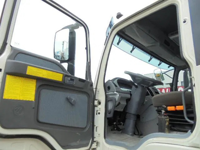 Diversen FOTON DAIMLER TX 3234 6X4 FOTON DAIMLER TX 3234 6X4 - Самосвал: фото 5 Diversen FOTON DAIMLER TX 3234 6X4 FOTON DAIMLER TX 3234 6X4 - Самосвал: фото 5