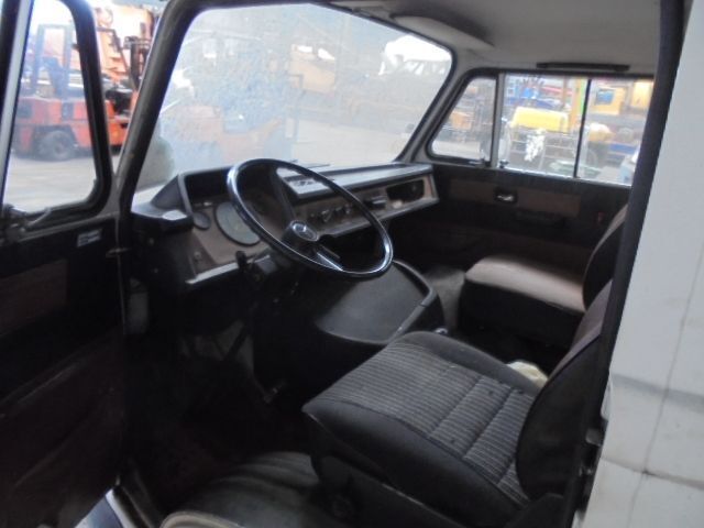 Грузовик-цистерна GMC CCKW 353 6X6: фото 13 Грузовик-цистерна GMC CCKW 353 6X6: фото 13