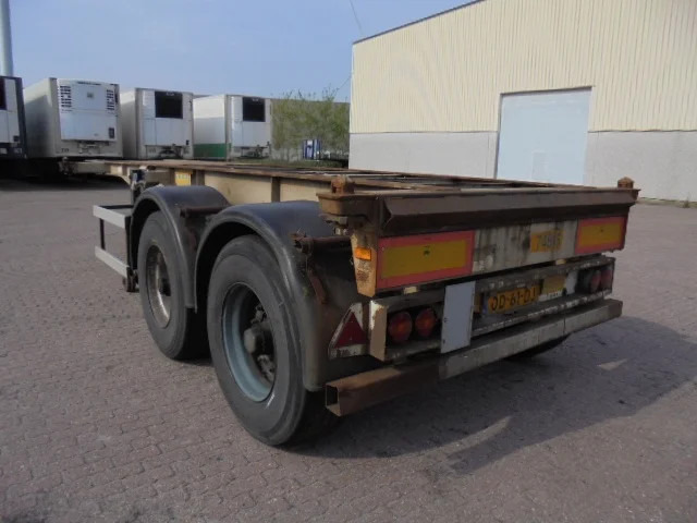 Полуприцеп-контейнеровоз/ Сменный кузов Groenewegen 20CC-15-18 STEEL SPRINGS: фото 6