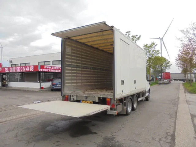 Iveco Daily 40 C14 HPI TREKKER OPLEGGER - Фургон с закрытым кузовом, Грузопассажирский фургон: фото 4 Iveco Daily 40 C14 HPI TREKKER OPLEGGER - Фургон с закрытым кузовом, Грузопассажирский фургон: фото 4