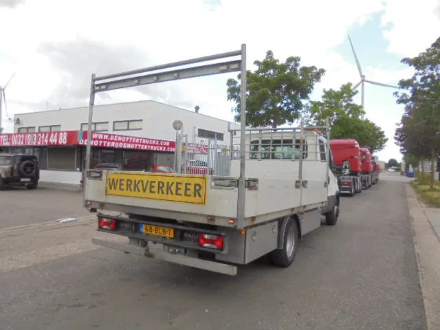 Iveco Daily 70 C18 + NL KENTEKEN APK TOT 19-07-2026 - Грузовик бортовой/ Платформа: фото 4 Iveco Daily 70 C18 + NL KENTEKEN APK TOT 19-07-2026 - Грузовик бортовой/ Платформа: фото 4