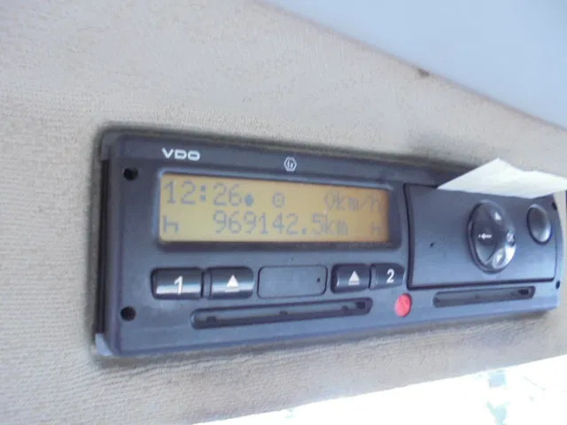 Грузовик-шасси Mercedes-Benz Actros 2340 6X2 EUR 6: фото 14