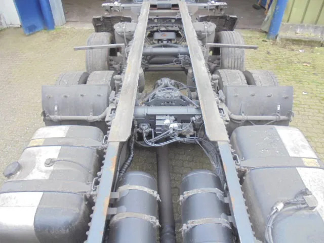 Mercedes-Benz Actros 2542 LS 6X2 ENGINE BROKE - Грузовик-контейнеровоз/ Сменный кузов: фото 5 Mercedes-Benz Actros 2542 LS 6X2 ENGINE BROKE - Грузовик-контейнеровоз/ Сменный кузов: фото 5