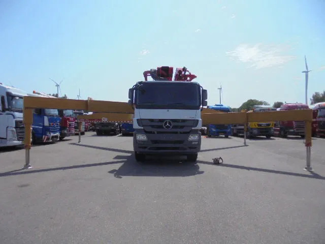 Mercedes-Benz Actros 4144 8X4 SANY 56M BETONPOMP - Автобетононасос: фото 3 Mercedes-Benz Actros 4144 8X4 SANY 56M BETONPOMP - Автобетононасос: фото 3