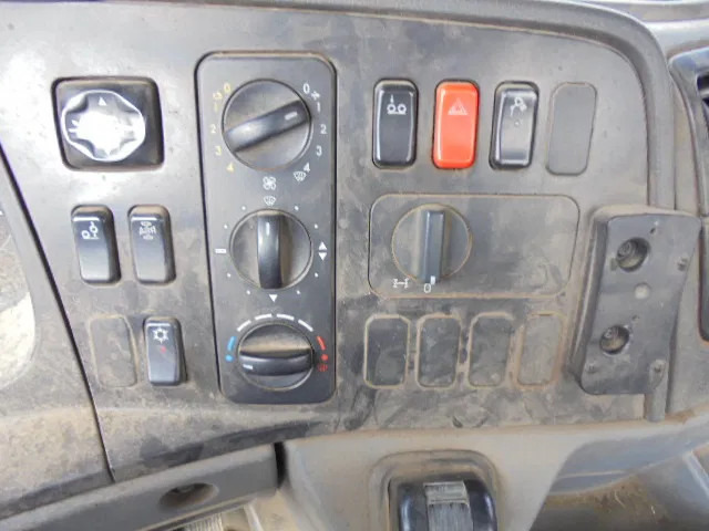 Крюковой мультилифт Mercedes-Benz Axor 2633: фото 13