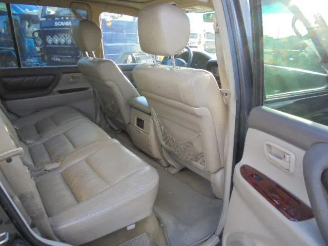 Внедорожник Toyota Land Cruiser: фото 7 Внедорожник Toyota Land Cruiser: фото 7