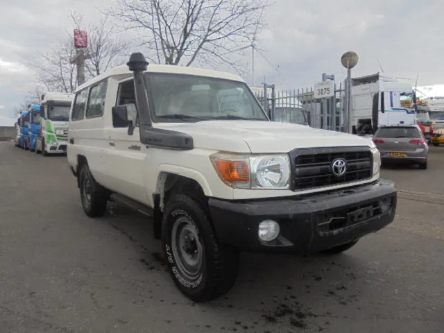 Toyota Land Cruiser HZJ78L 4WD EXPORT OUT EU ONLY - Легковой автомобиль: фото 3 Toyota Land Cruiser HZJ78L 4WD EXPORT OUT EU ONLY - Легковой автомобиль: фото 3