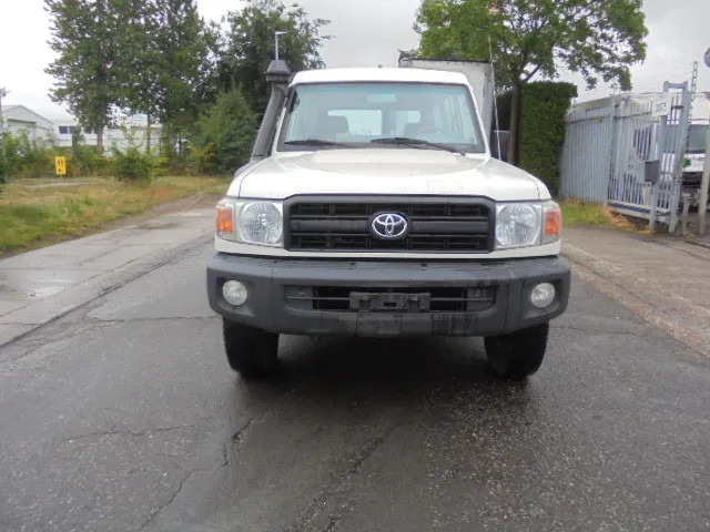 Toyota Land Cruiser HZJ78L 4X4 EXPORT OUTSIDE EU ONLY - Легковой автомобиль: фото 2 Toyota Land Cruiser HZJ78L 4X4 EXPORT OUTSIDE EU ONLY - Легковой автомобиль: фото 2