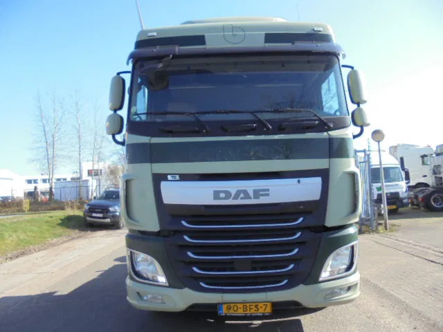 DAF XF 440 NL TRUCK - Тягач: фото 2 DAF XF 440 NL TRUCK - Тягач: фото 2