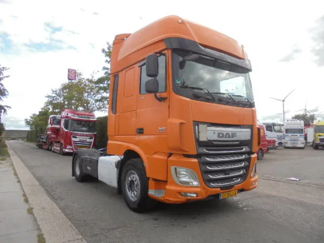 DAF XF 440 SSC NL TRUCK - Тягач: фото 3 DAF XF 440 SSC NL TRUCK - Тягач: фото 3
